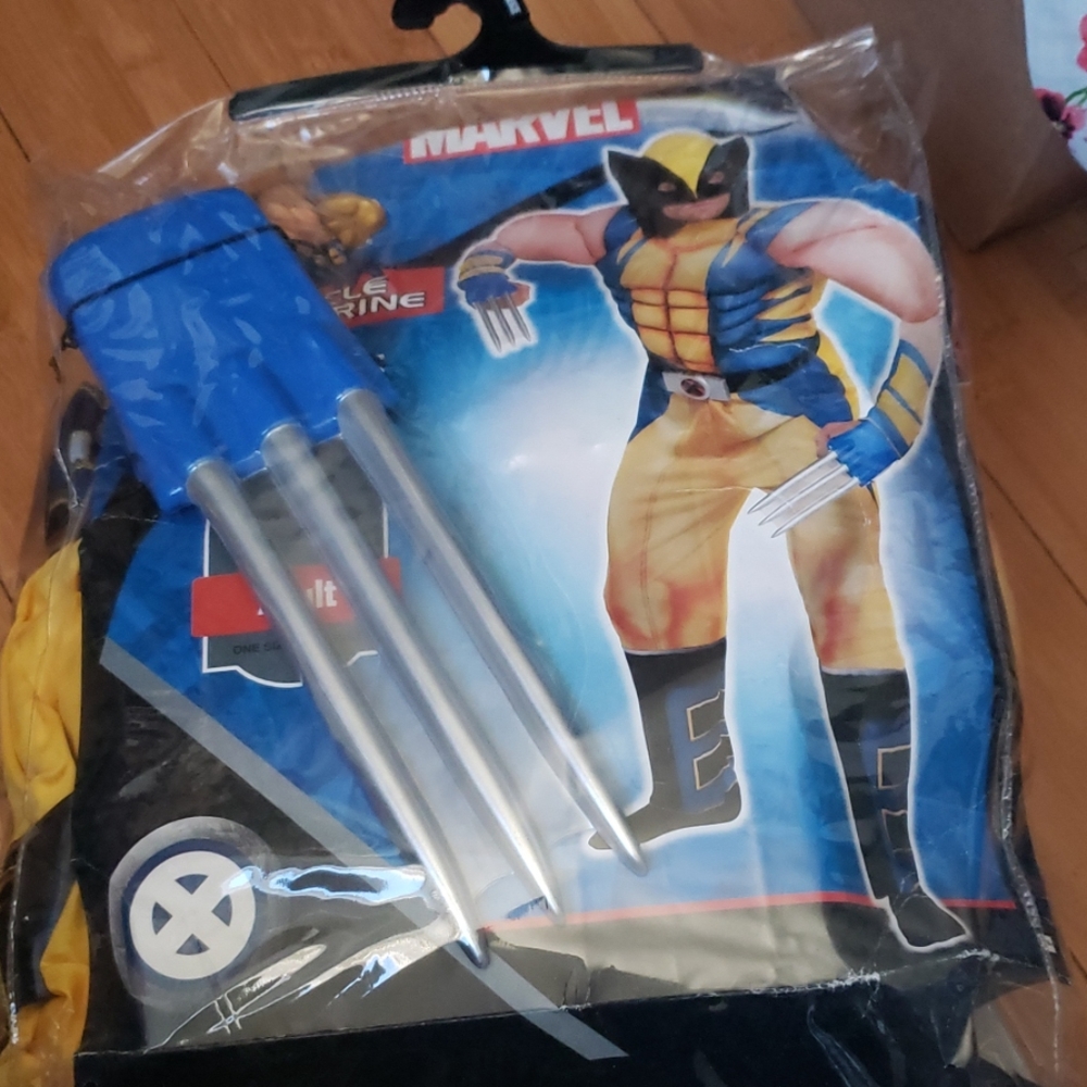 Walverine muscle costume